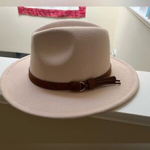 Fedora felt hat